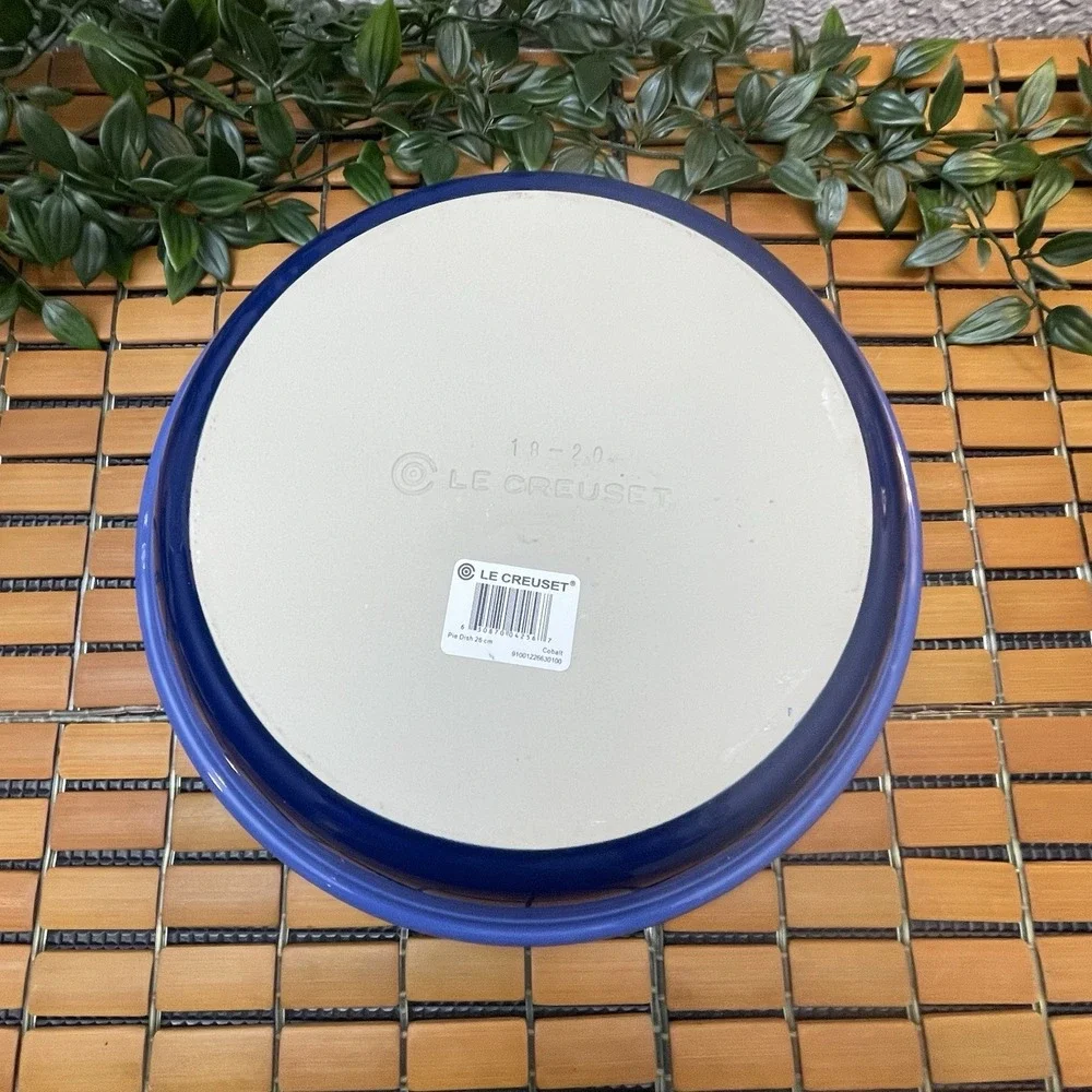 Le Creuset cobalt Blue Stoneware Pie Dish 26cm 11.5